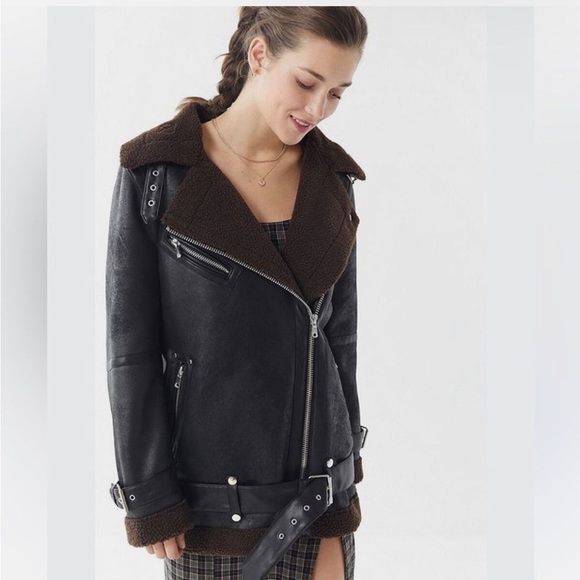 Faux Leather & Shearling Moto Jacket - Picture 5 of 7